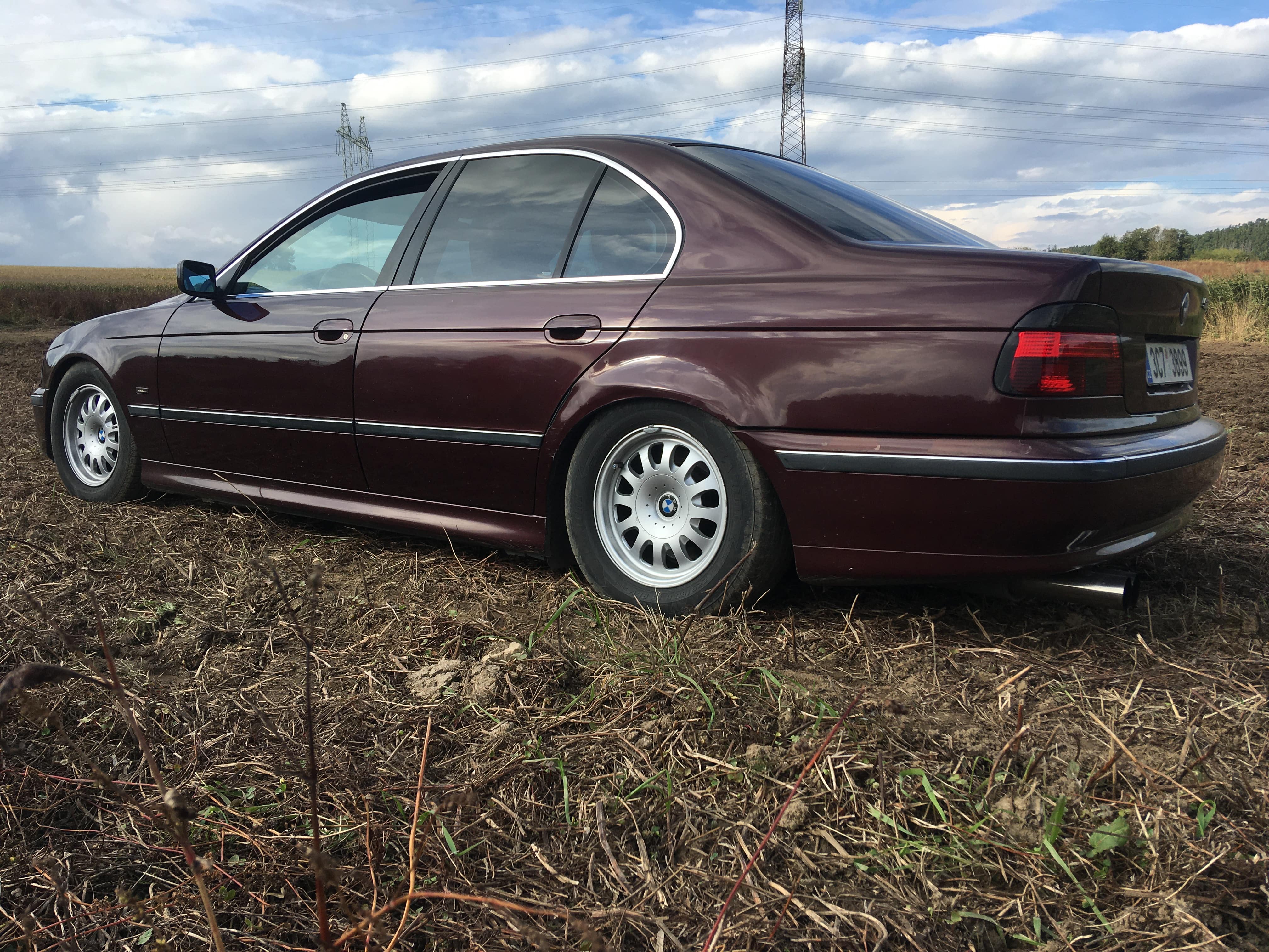 bmw-e39-528i-142kw-od-jirky-2-min